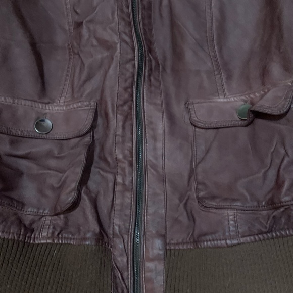 XL Jacket - Picture 2 of 6